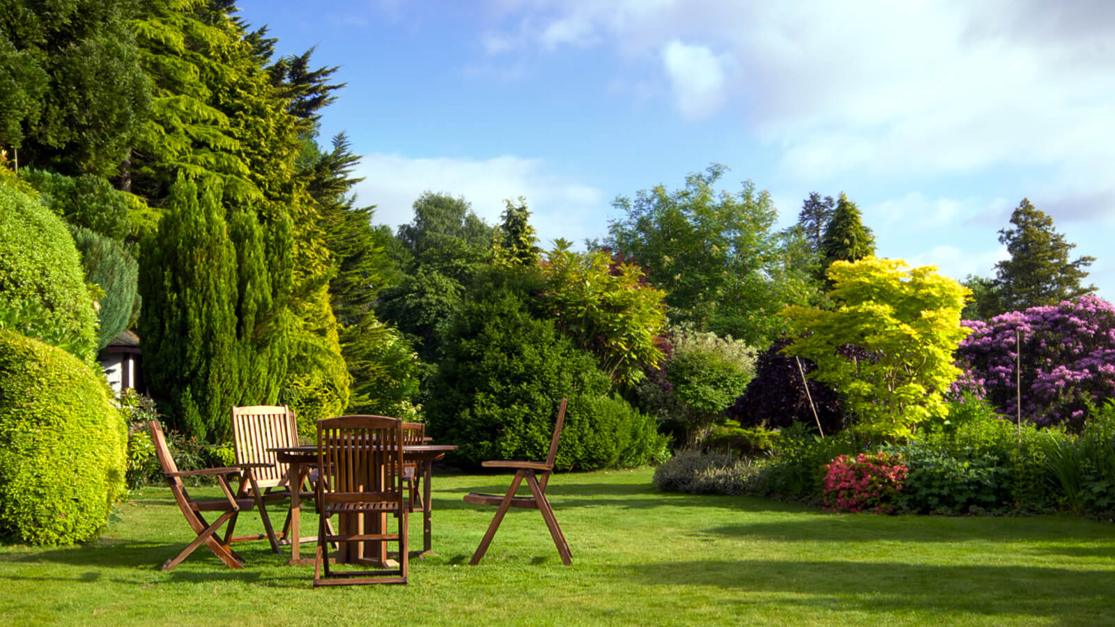Landscapers in Worcester